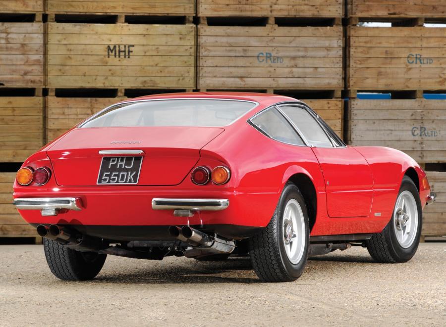  Ferrari 365 GTB/4 Daytona 1968 года  (WW) (фото 52 из 76)